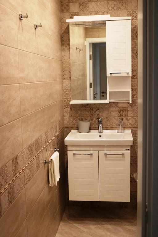 Central Varna Apartment - Lets4Holiday Exterior photo